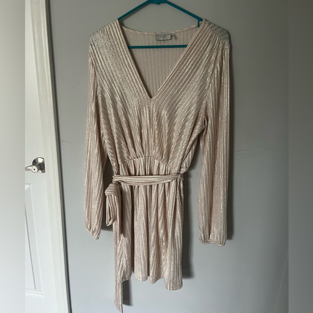 Dress Forum- Gold Sparkle Dress- L
